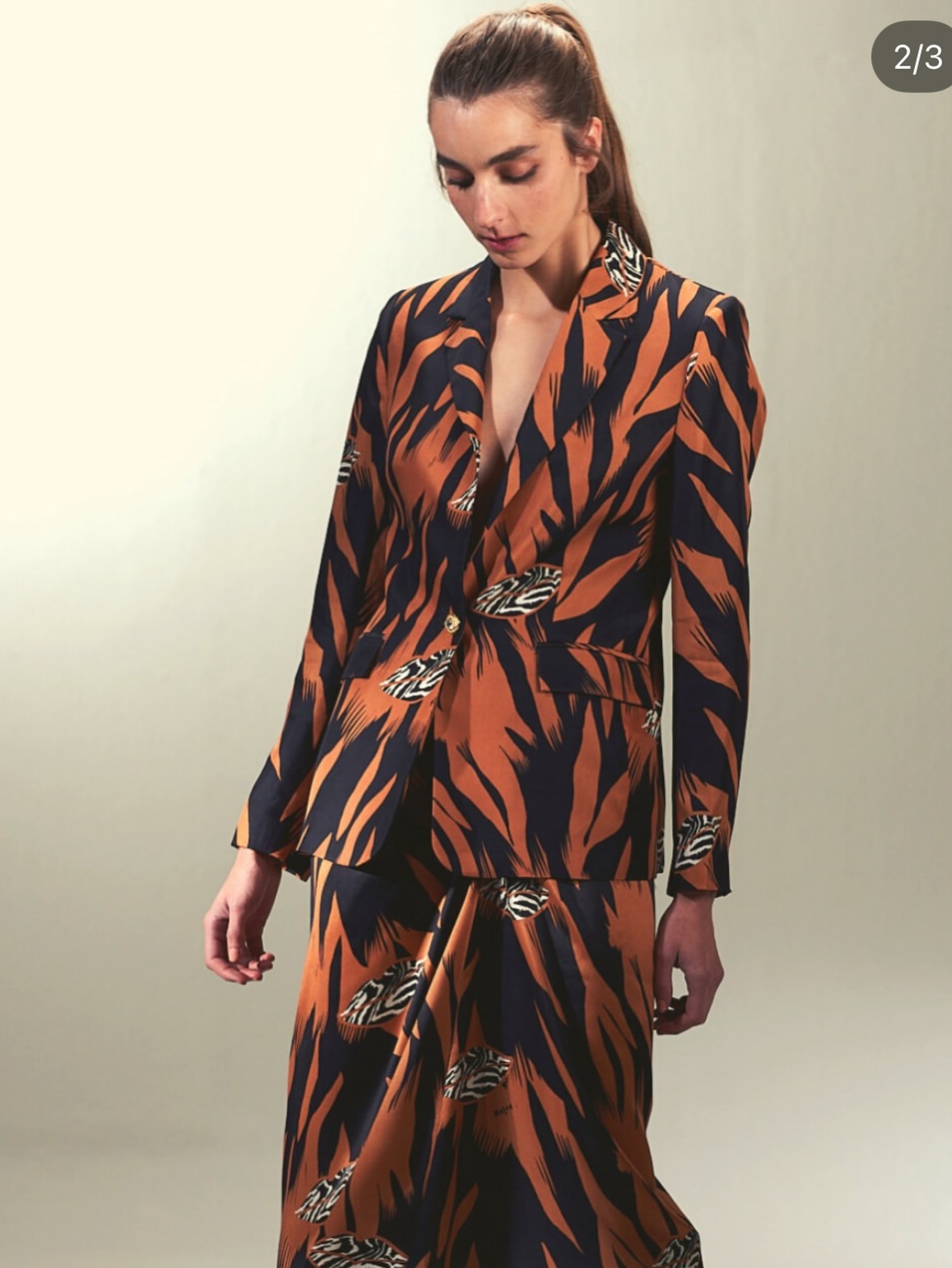 Malva — Giraffe Collective
