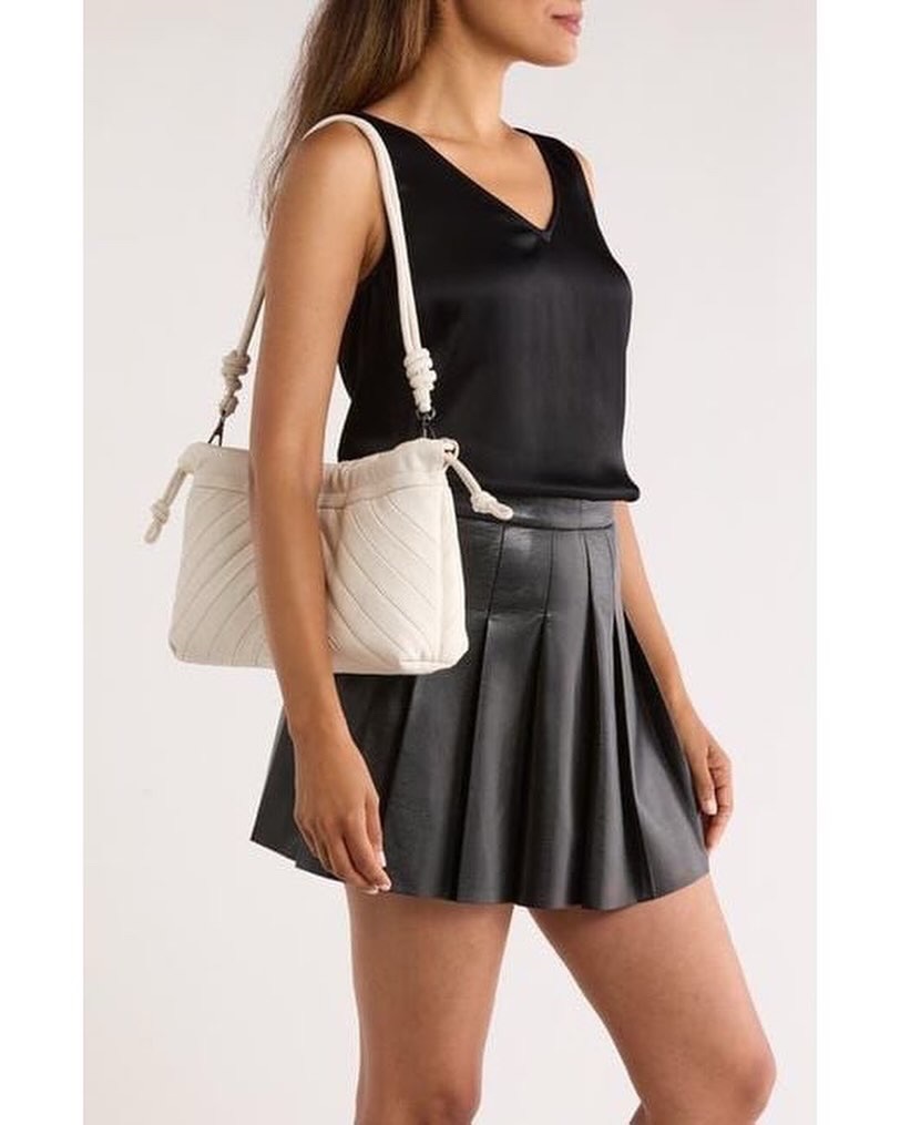 Cartera — Giraffe Collective
