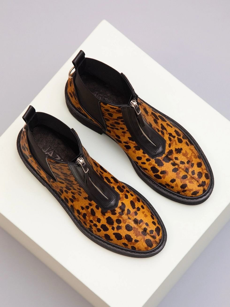 Jazmín Chebar — Giraffe Collective