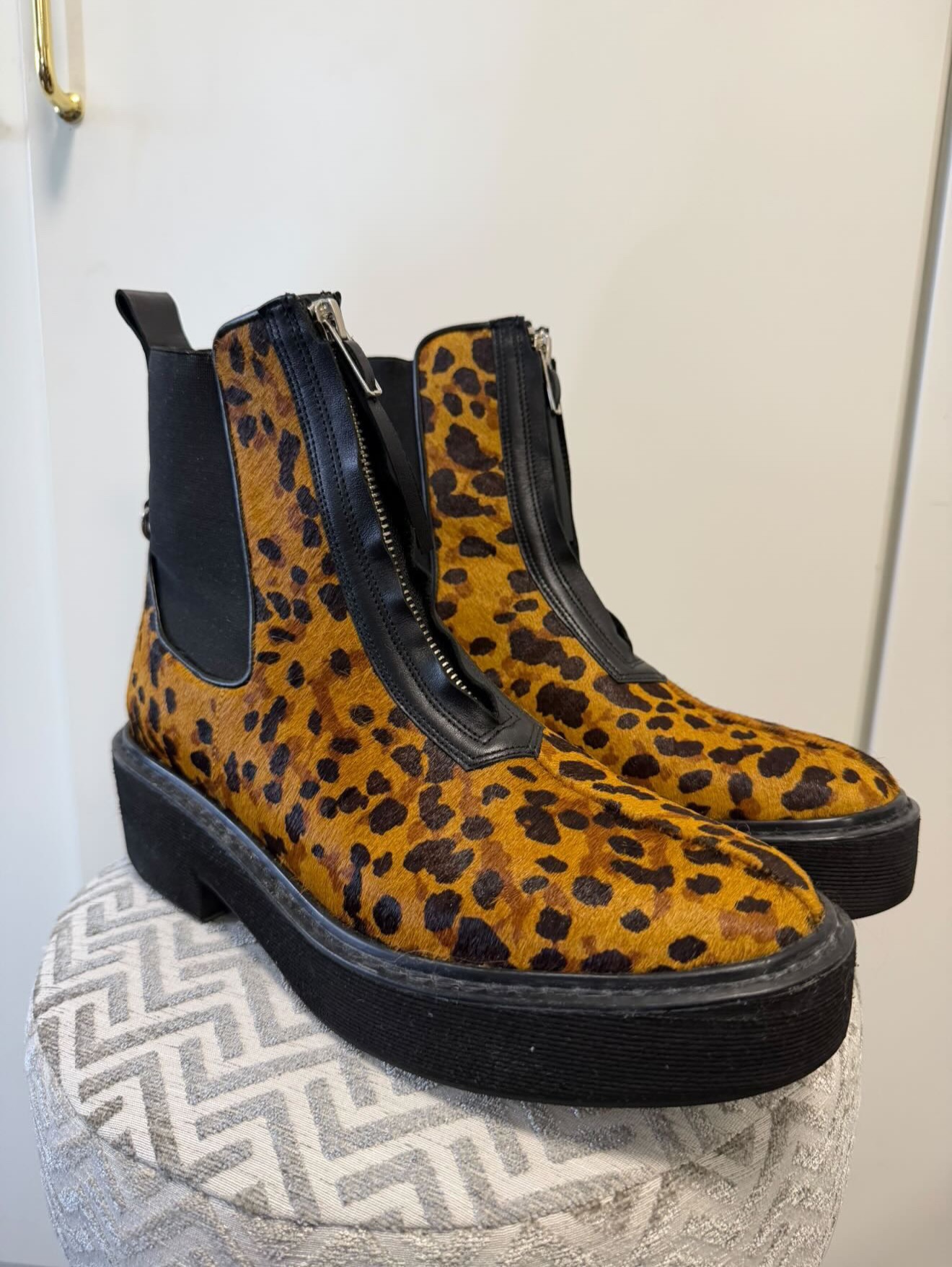 Jazmín Chebar — Giraffe Collective