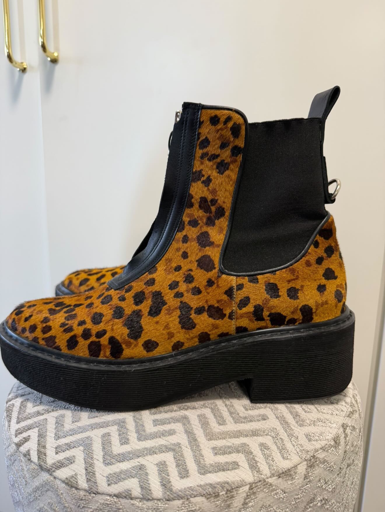 Jazmín Chebar — Giraffe Collective